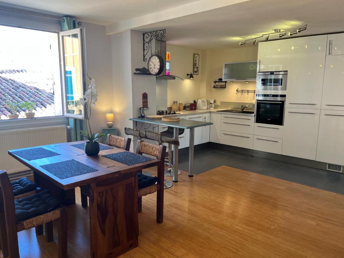 Appartement Chaleureux En Provence Saint-Maximin Esterno foto