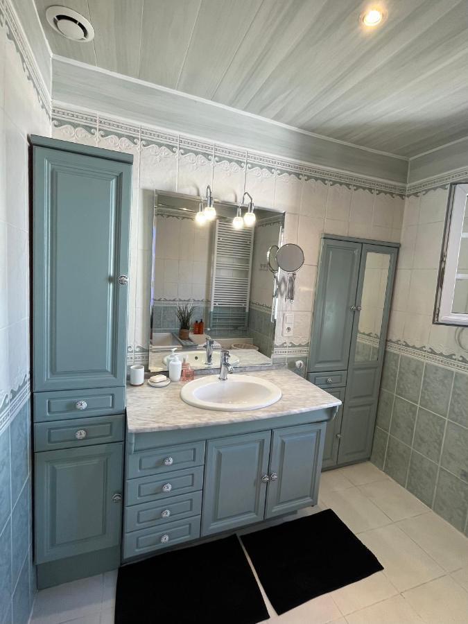 Appartement Chaleureux En Provence Saint-Maximin Esterno foto